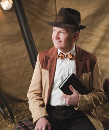 OTR-featured-artist-dennis-lindsay